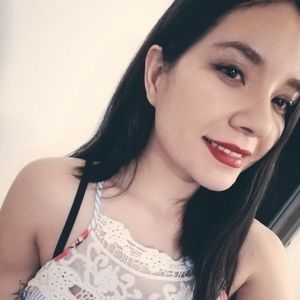 Meet your Posher, Adilene